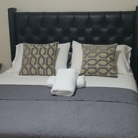 Kingston Hideaway Appartamento Esterno foto