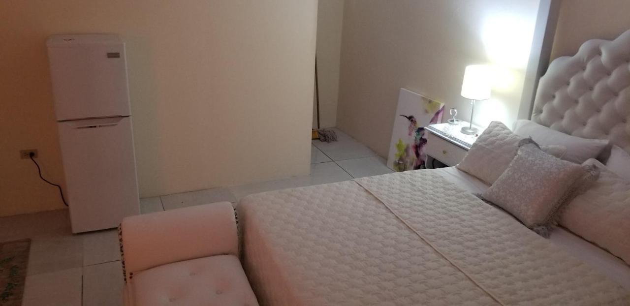 Kingston Hideaway Appartamento Esterno foto
