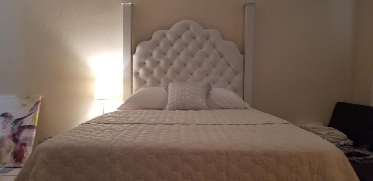Kingston Hideaway Appartamento Esterno foto